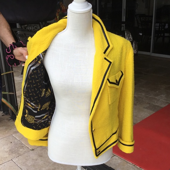Quarter Sleeve Custom Yellow Battle Jacket - Picture 2 of 2